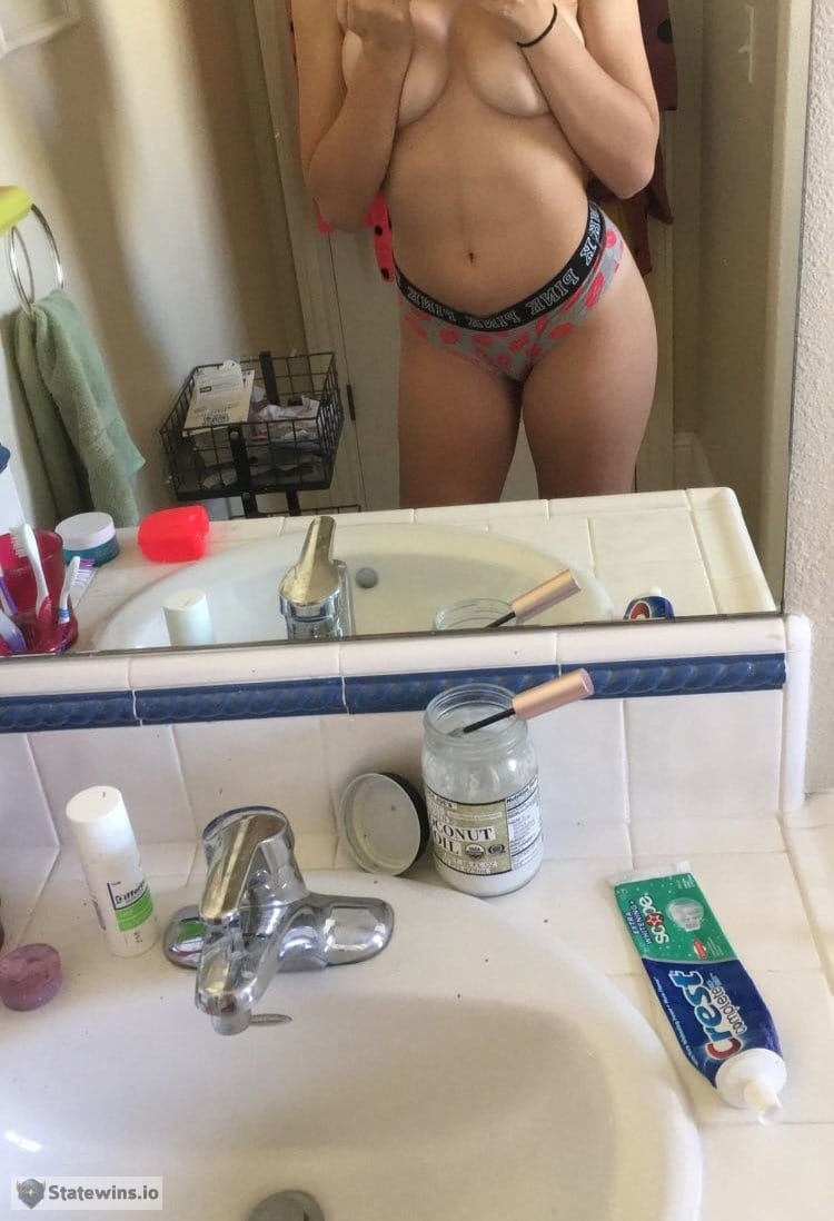 Gabby – cute curvy college baddie slut 18+ - Photo 11