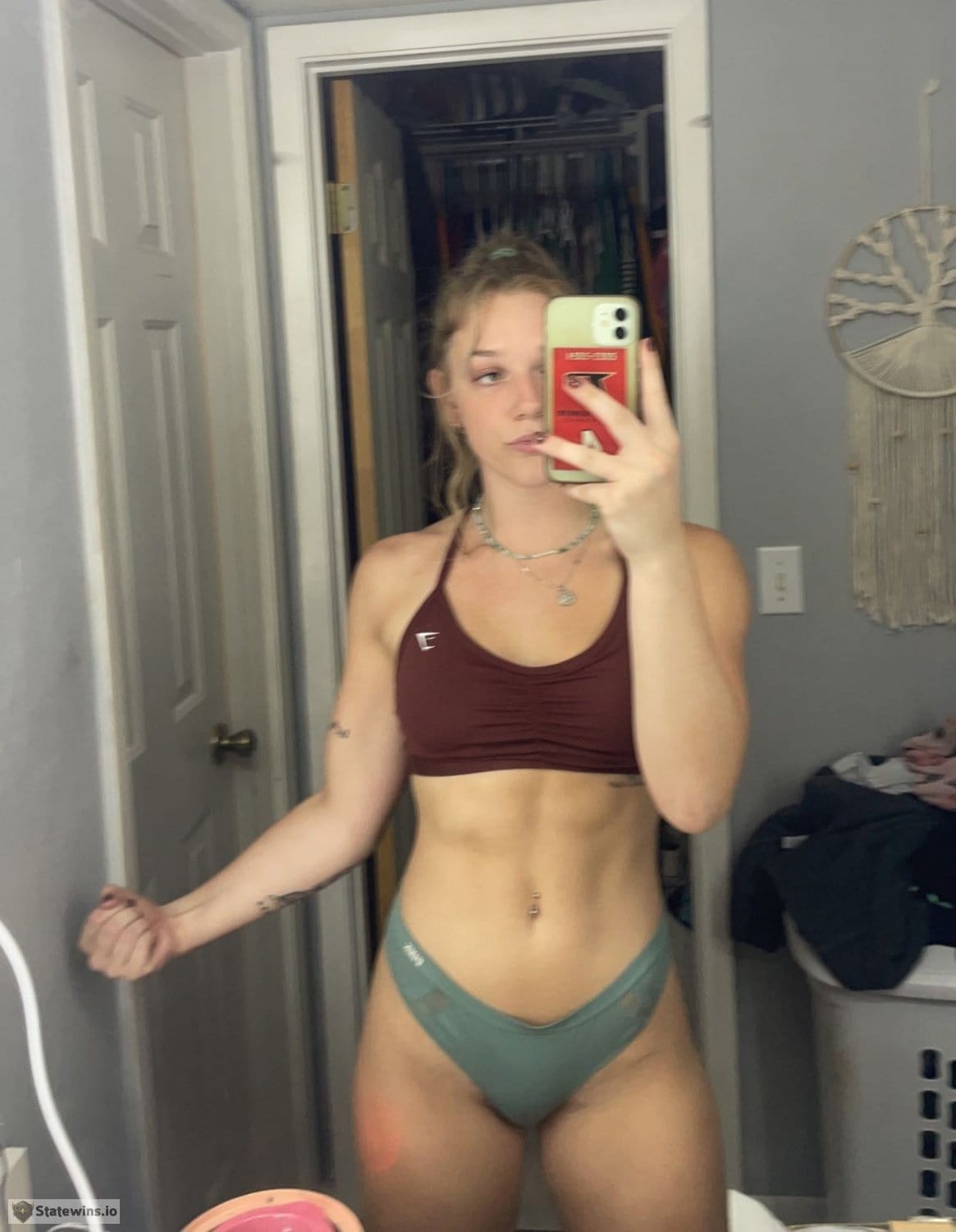 Awesome body thic fit slutty hoe selfies 18+ - Photo 9
