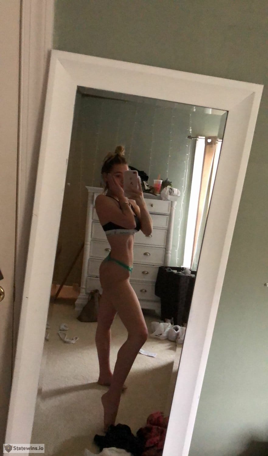 Tiny teen girlfriend selfie nudes 18 year old slut (2) - Photo 15
