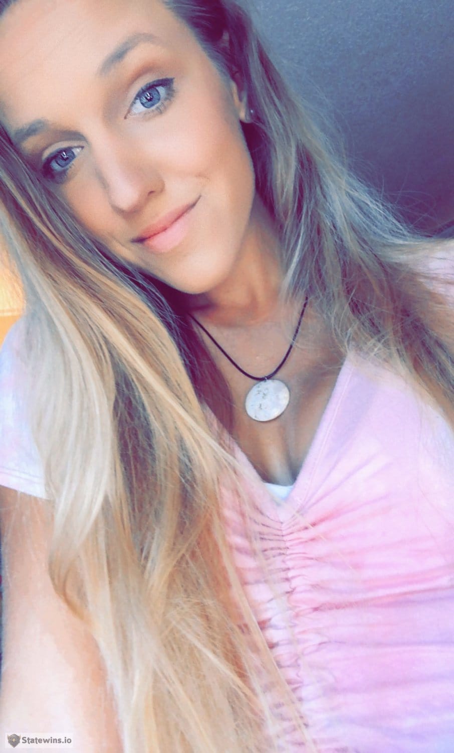 Cute blonde hoe from Indiana with a nice booty - Photo 5