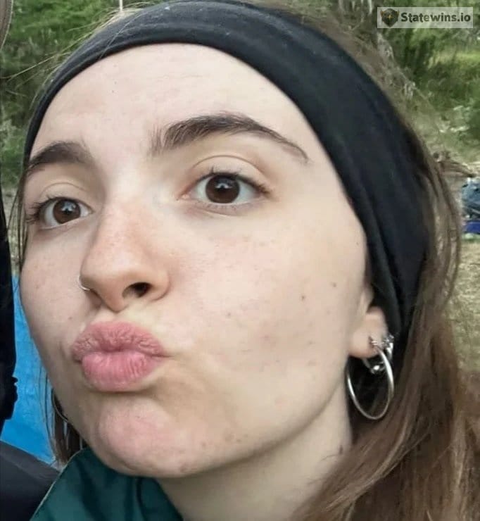 Novinha rabuda que o corno divide com os amigos caiu na net! novinha, vazou, vazados, vazada, amador - Photo 7