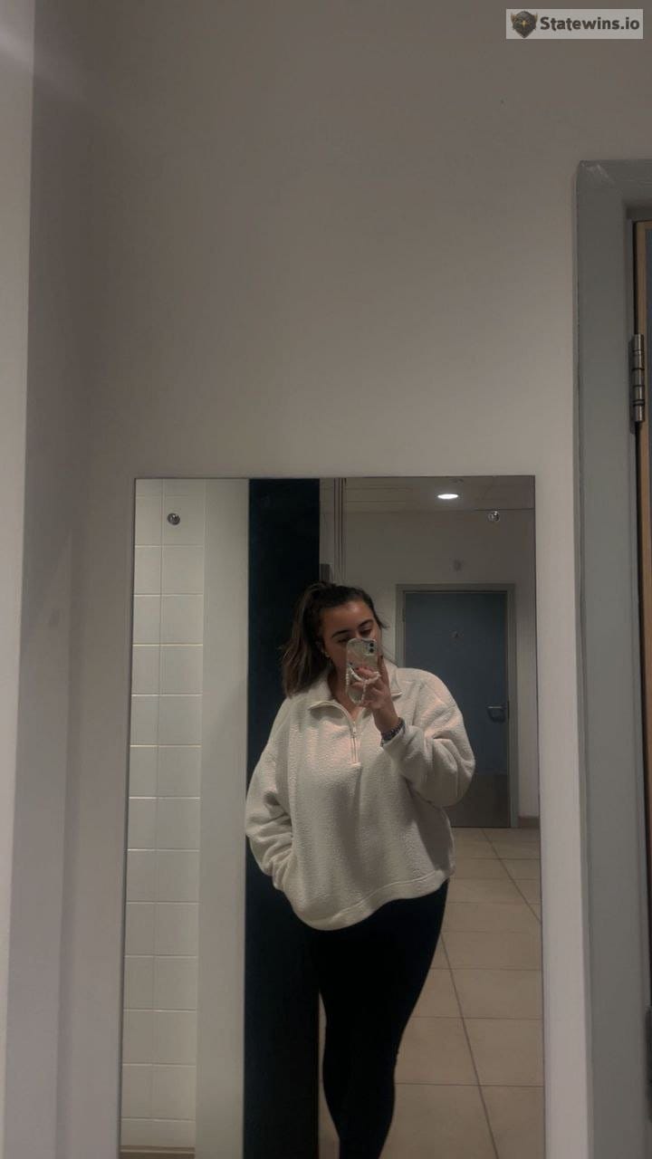 Bath slut gf Lily from the UK - Photo 17