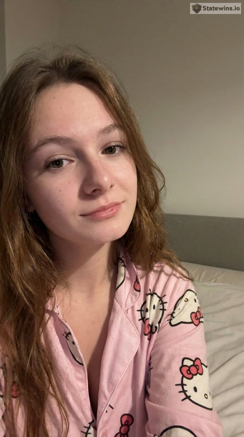 Brunette Teen Big Tits Solo Joi Amateur - Photo 2